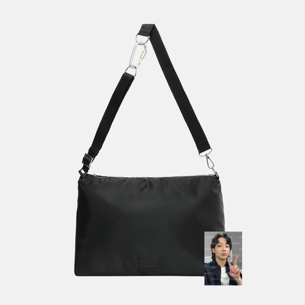 [GOLDEN] SHOULDER BAG(2024年4月初旬以降発送) – BTS ...