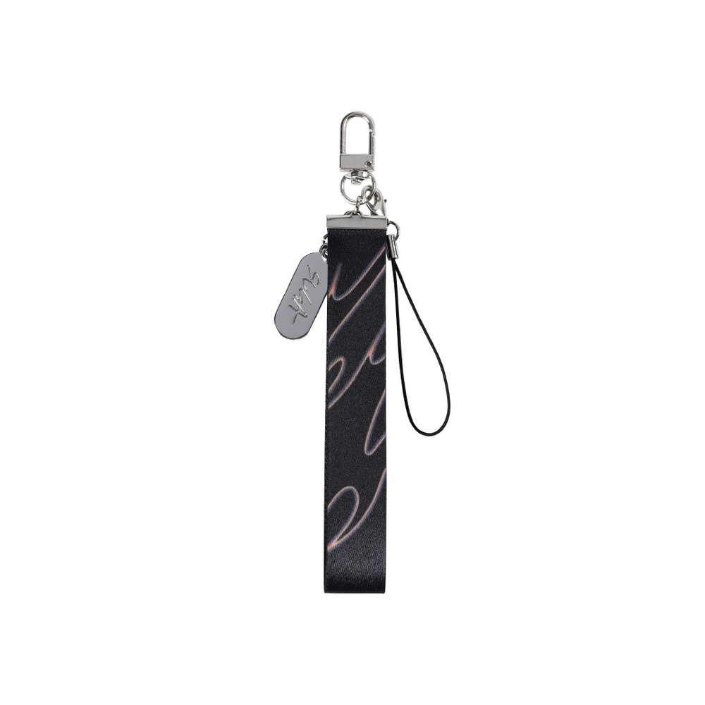 [SUGA TOUR]STRAP KEYRING(2023年8月末以降発送) – BTS JAPAN OFFICIAL SHOP