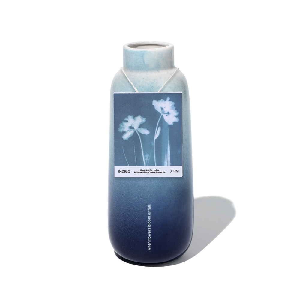 Indigo]VASE(2023年5月中旬以降発送) – BTS JAPAN OFFICIAL SHOP